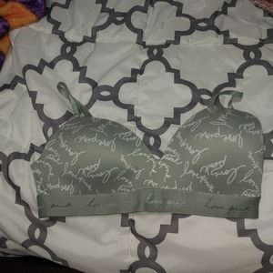 Victoria's Secret PINK Wireless Bra light weight